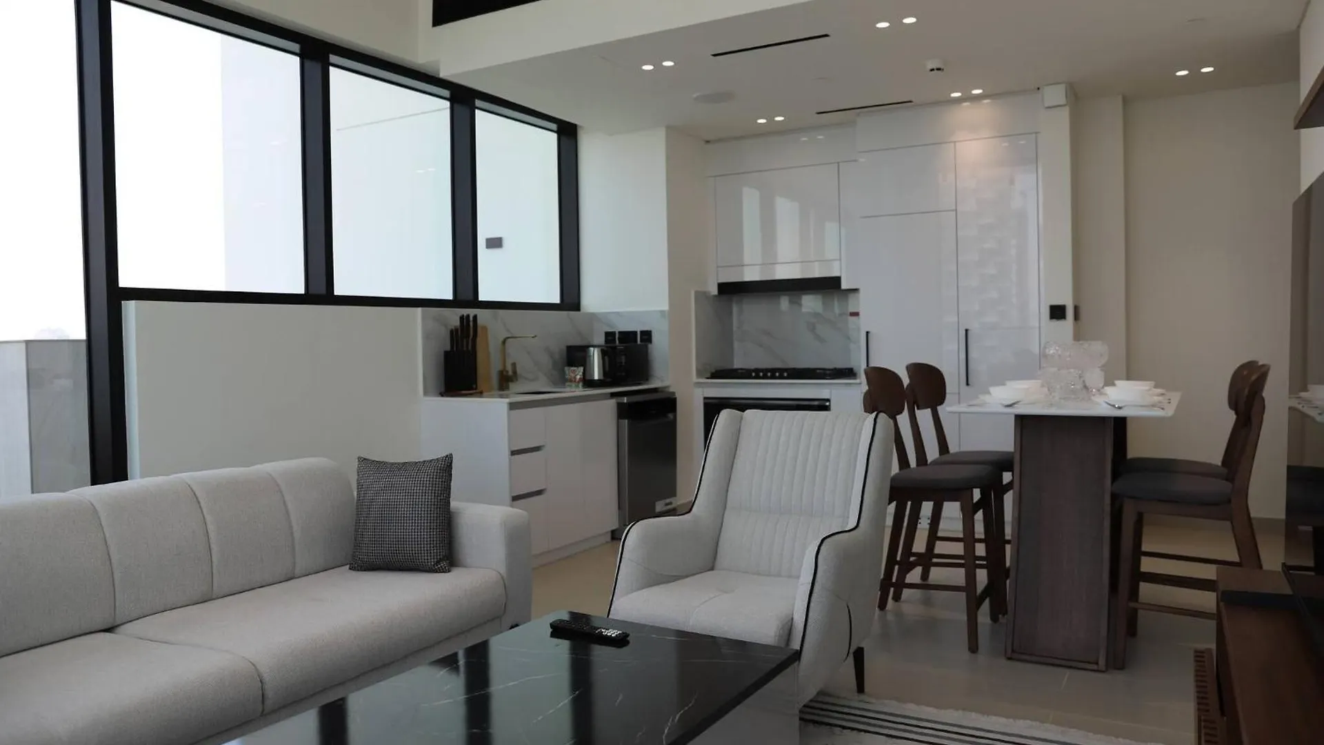 Serene Dubai Apartment With Private Indoor Pool